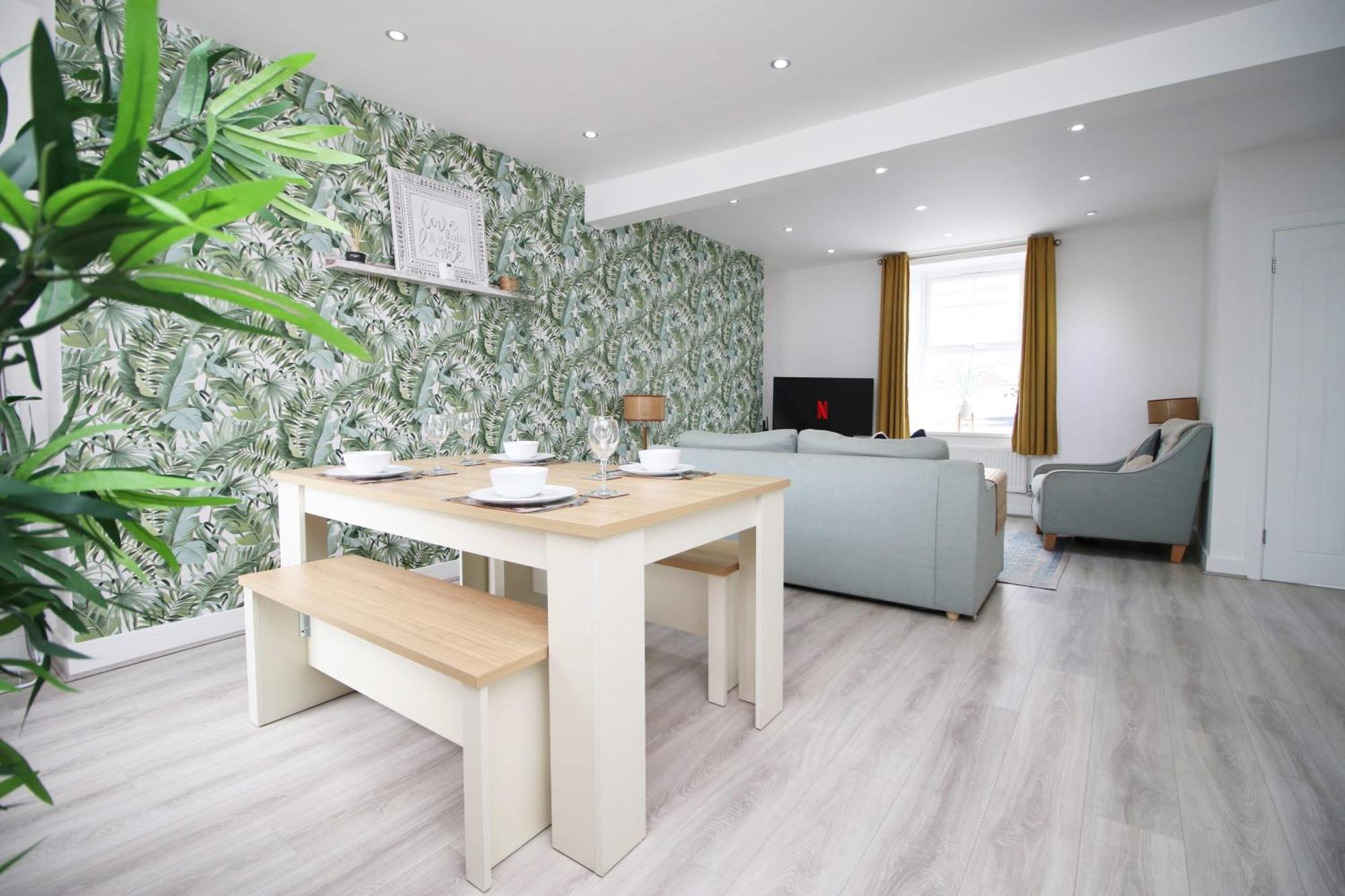 Prospect Cottage Fabulous Home In Stunning Rhondda Valley By Staystaycations Treorky Buitenkant foto